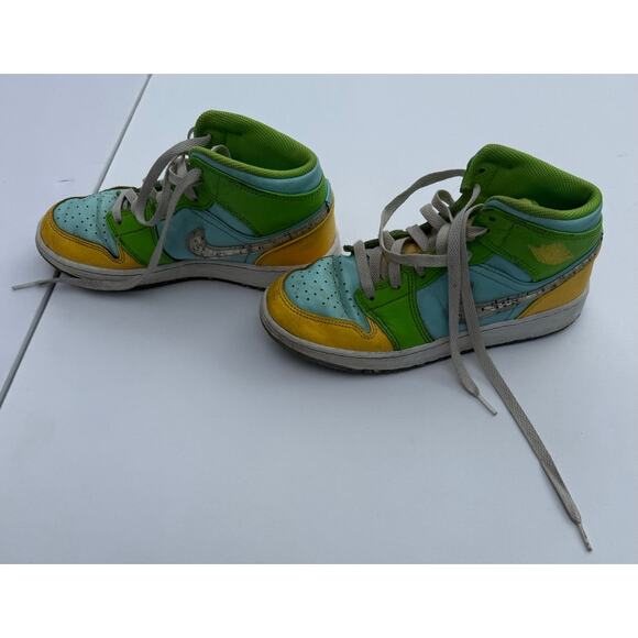 Multicolored Custom Kids Jordan 1's - Picture 3 of 5